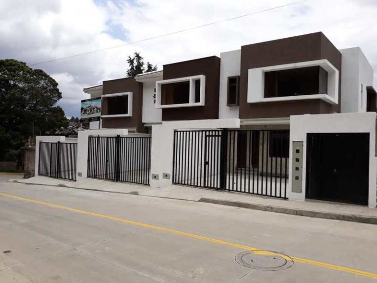 New Houses For Sale In Sector Ucumbamba