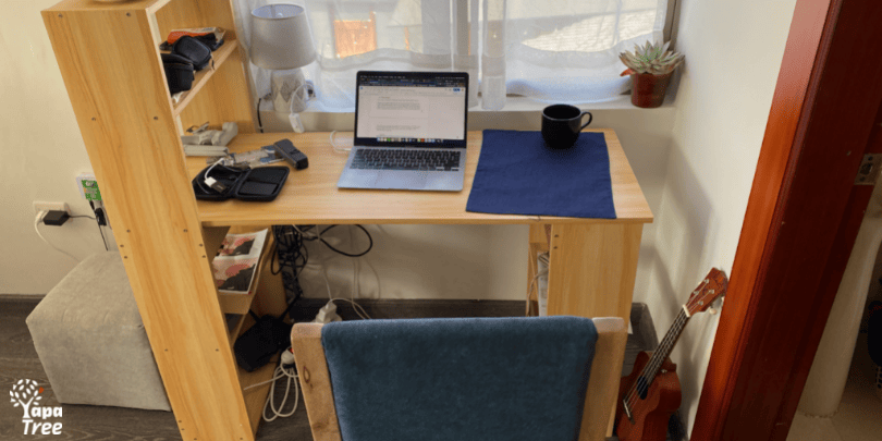 Where to Get Cheap Furniture in Cuenca - Office Desk
