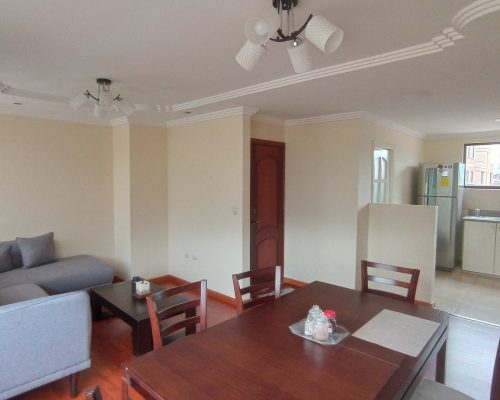 2BDR Apartment in Residential Neighborhood Next to Tomebamba River 19