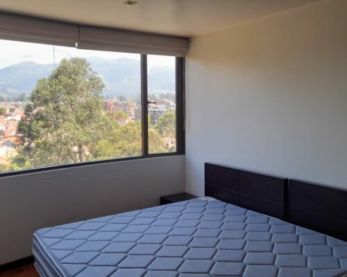 2BDR Penthouse with Terrace By The Tomebamba River and Close to Tram Station [3 Stories] - 10