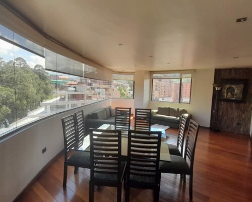 2BDR Penthouse with Terrace By The Tomebamba River and Close to Tram Station [3 Stories] - 12