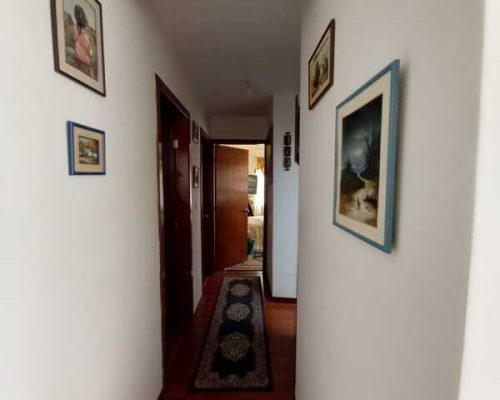 3BDR House For Sale Near Colegio Borja (Baños) - Hallway