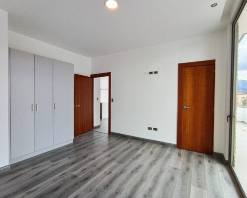 3BDR Luxury Apartment with Huge Terrace (3)