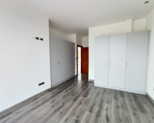 3BDR Luxury Apartment with Huge Terrace (9)