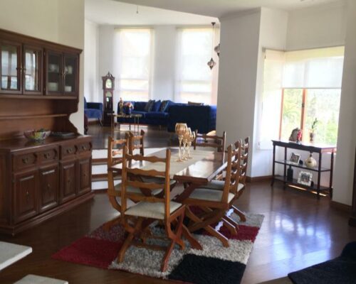 4BDR Home In Challuabamba Pet Friendly.- 7