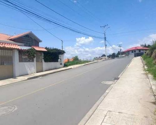 600 Meters Land For Sale In Santa Maria Del Vergel Road Frontage