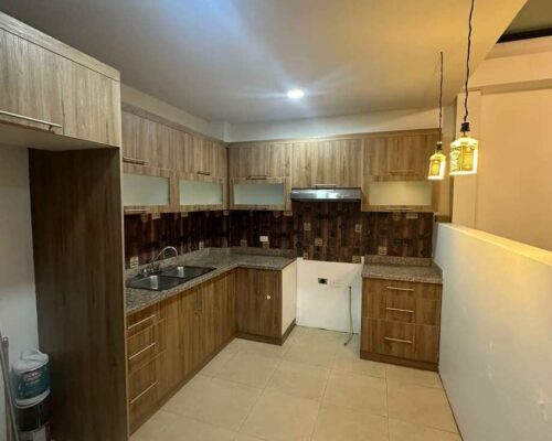 Affordable 2bdr Apartment Near To El Coliseo Zone [unfurnished] (9)