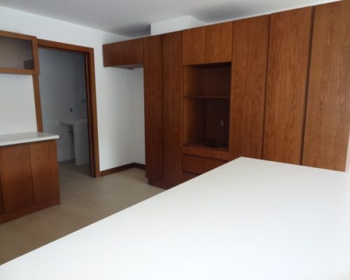 Apartment For Sale In La Isla Sector Bedroom