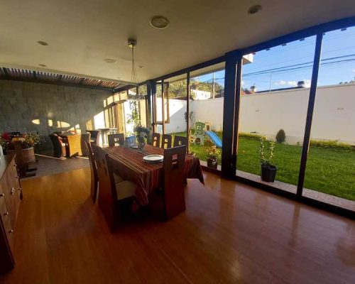 Beautiful Large House For Sale In Private Urbanization In Machangara - Dining 2