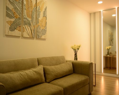 Breathtaking 3BDR Apartment in Cuenca's Most Exclusive Neighborhood (Only Turnkey) - Family room 2