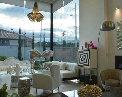 Breathtaking 3BDR Home in Cuenca's Most Exclusive Neighborhood (Turnkey Option) Livingroom11