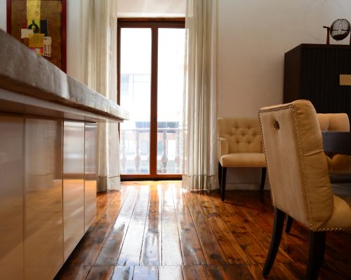 Breathtaking, Luxury 2BDR Loft-Style Apartment in Cuenca's Historical Center - 7