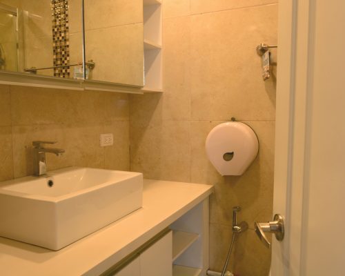 Classy 3BDR Apartment Fully Remodeled in Gringolandia - Bathroom3