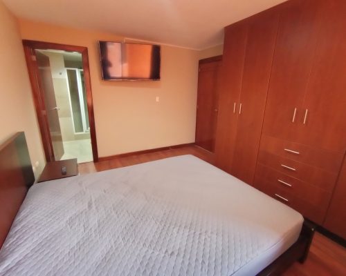 Fully Furnished 2BDR Apartment Close to Yanuncay River16
