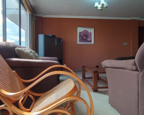 Fully-Furnished 2BDR Apartment with Jacuzzi and Balcony - Social Area 2