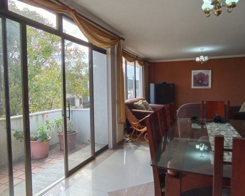 Fully-Furnished 2BDR Apartment with Jacuzzi and Balcony - Social Area 4