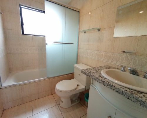 Fully Furnished 3BDR Apartment in Great Location Next to Tranvia - 10