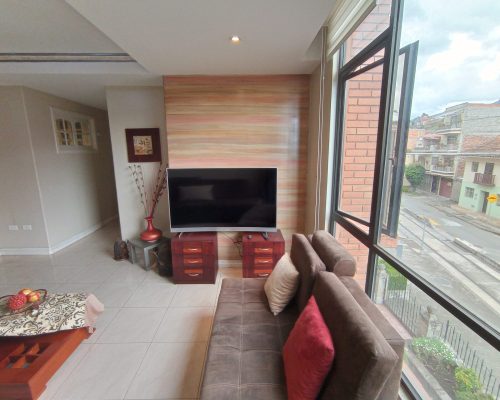 Fully Furnished 3BDR Apartment in Great Location Next to Tranvia - 17