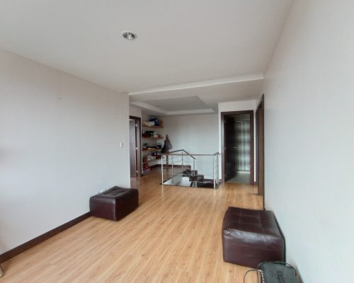Fully Furnished 3BDR Duplex in Prime Location Next to the River9