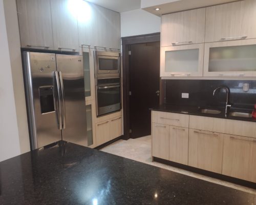 Fully Furnished Luxury Apartment with Pool, Sauna, Turkish & BBQ Area For Lease Kitchen 2