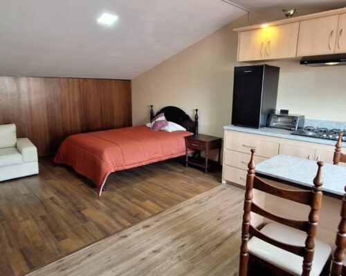 Fully Furnished Suite Near To The Tarqui River (6)