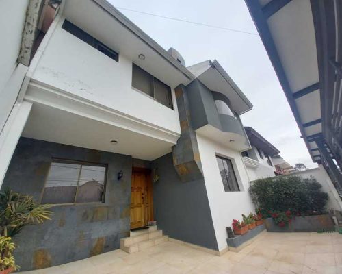 House For Sale In Vista Linda Sector