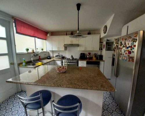 House For Sale On 1 De Mayo In Private Urbanization Kitchen