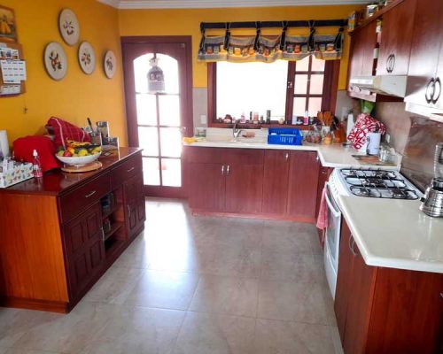 Lovely House For Sale In Río Amarillo Kitchen 2
