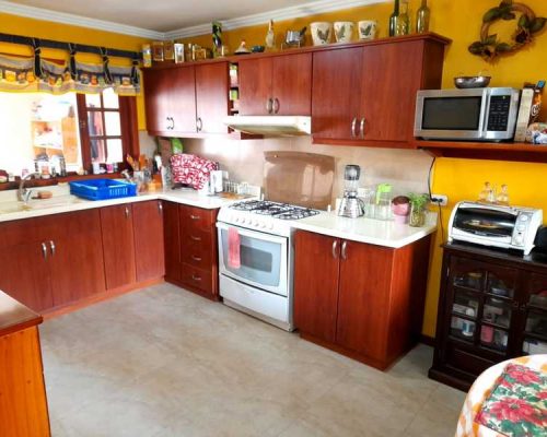 Lovely House For Sale In Río Amarillo Kitchen