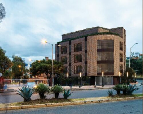 Luxury 2 Bedroom Apartment With River Views (3)