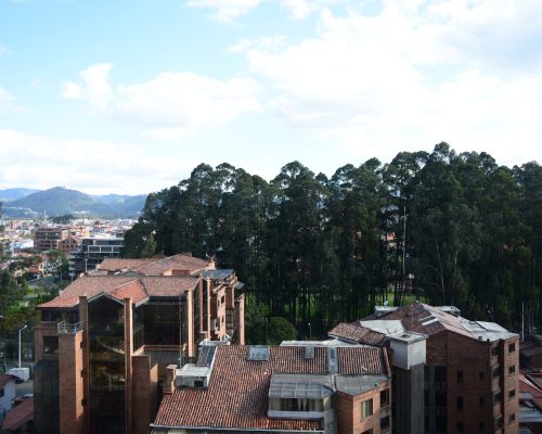Luxury 3BDR Apartment Overlooking Cuenca's Most Exclusive Area - View 2