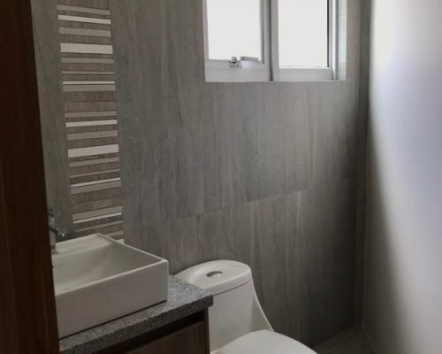 New Apartment With 3 Gardens By Rio Sol Bathroom