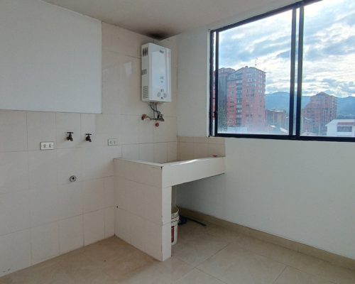 Oversized 3BDR Apartment in Gringolandia with Several Views - Laundry