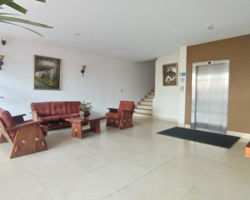 Oversized 3BDR Apartment in Gringolandia with Several Views - Lobby 1