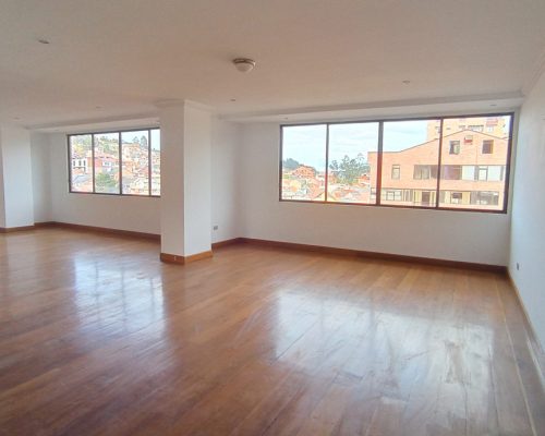Oversized 3BDR Apartment in Gringolandia with Several Views - Social Area