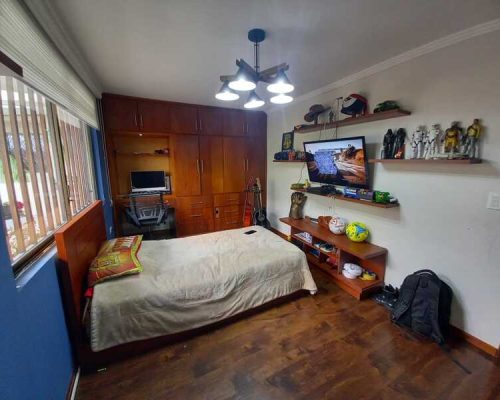 Spacious House For Sale In Downtown Cuenca - Bedroom 4