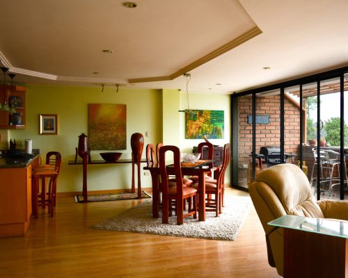Stunning 3BDR Apartment in Turi with Fabulous Views of Cuenca - 1
