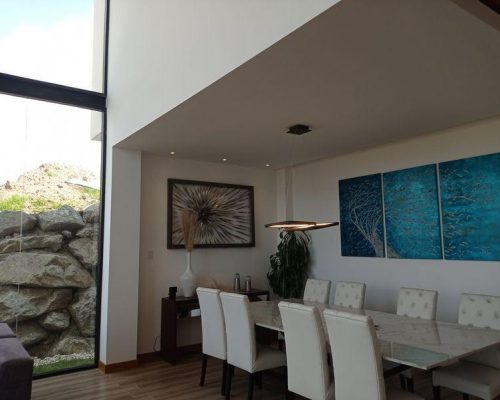 Stunning 4BRD Modern House in Turi with Panoramic Views of the City dinning