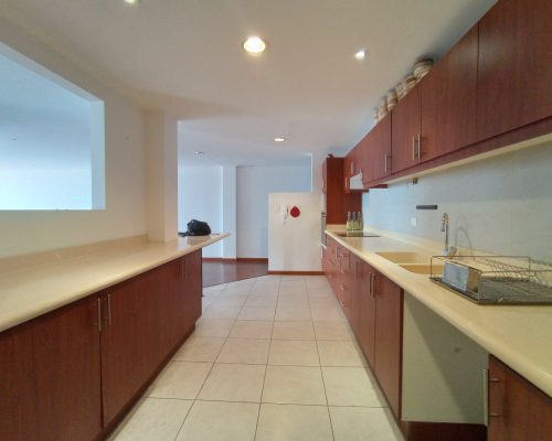 Stunning City View 2BDR Apartment with Expansive Terrace (Furnished:Unfurnished)3