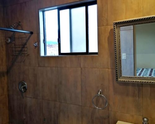 Very Affordable Suite For Sale Near Estatal University Bathroom