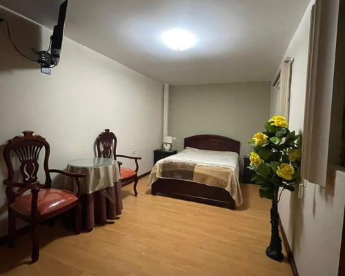 Warm and Inviting Suite in El Centro (All Utilities Inclusive) 6